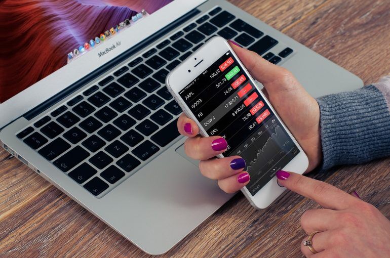 Top Qualities to Look for When Hiring a Financial Controller