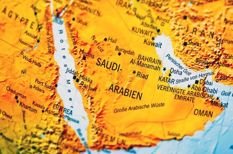 Beyond the Paycheck: Navigating the Expat Finance Landscape in Saudi Arabia